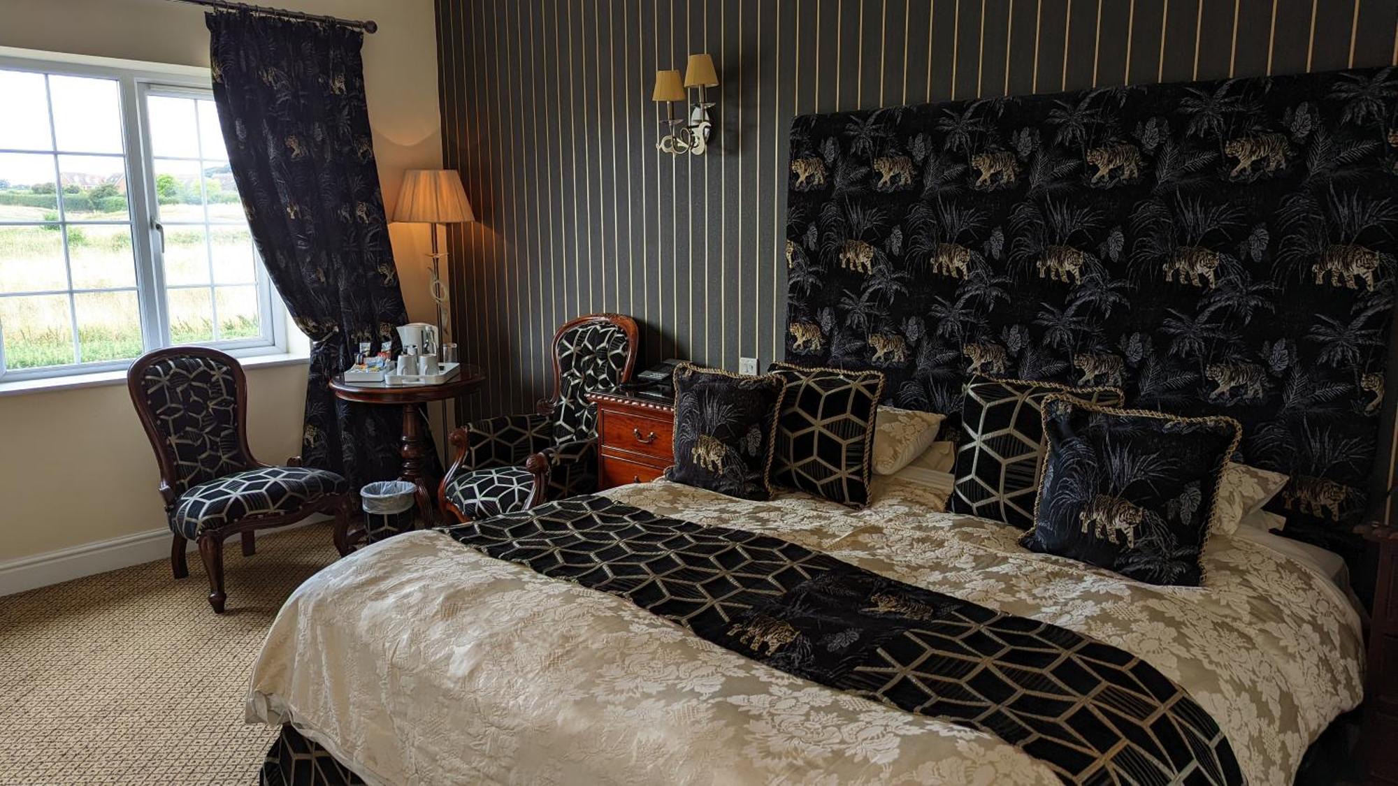 Hempstead House Hotel & Restaurant 시팅본 외부 사진