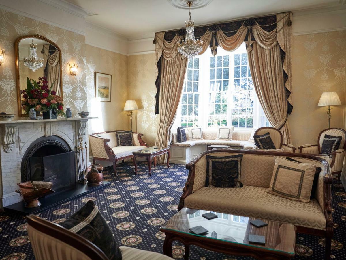Hempstead House Hotel & Restaurant 시팅본 외부 사진